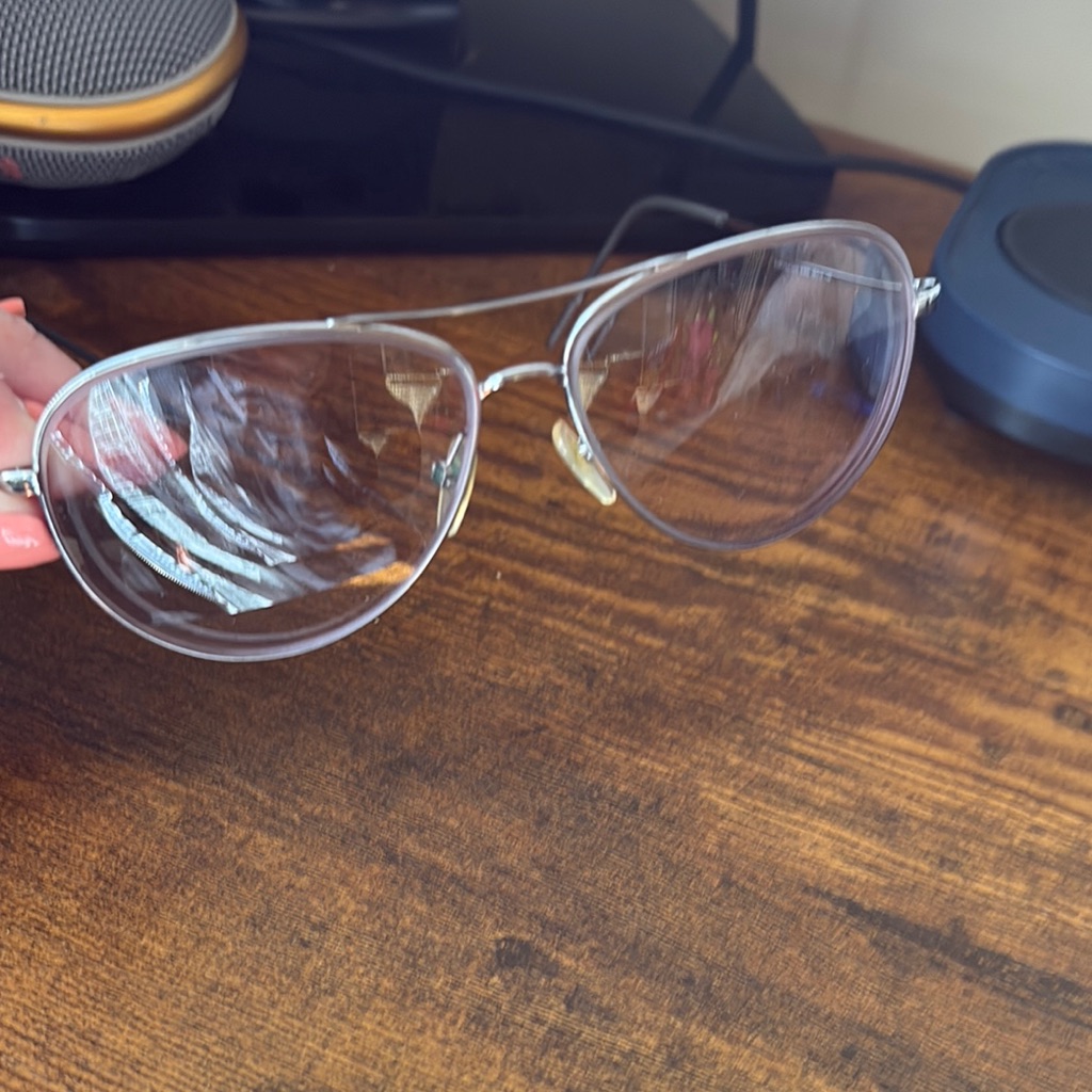 Silver Aviator Sunglasses Carrera 105/S